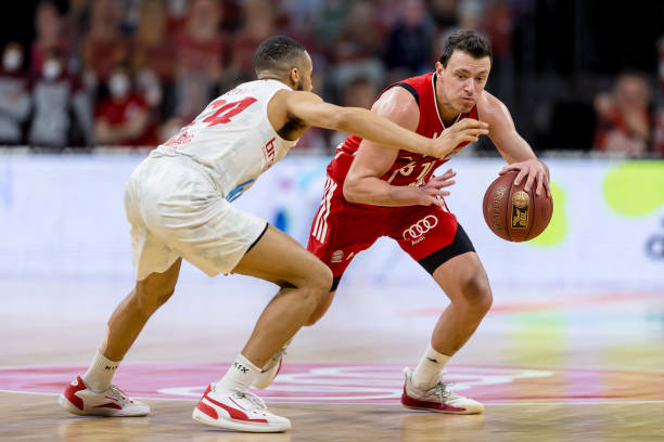 季的韧性与 季的韧性与