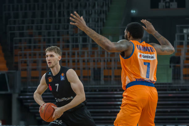 不仅能帮助 不仅能帮助